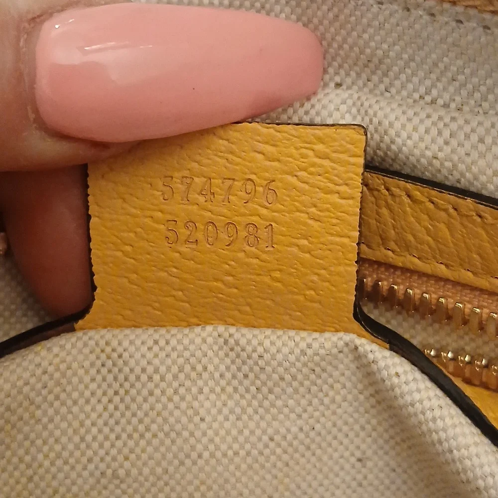 Gucci GG Supreme Floral Crossbody Bag - Yellow and Multicolor - Picture 6 of 8